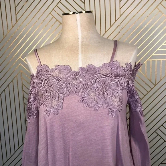 Anthropologie Meadow Laceline Top Tee Blouse Off-The-Shoulder Pink Size XSP - Picture 3 of 8